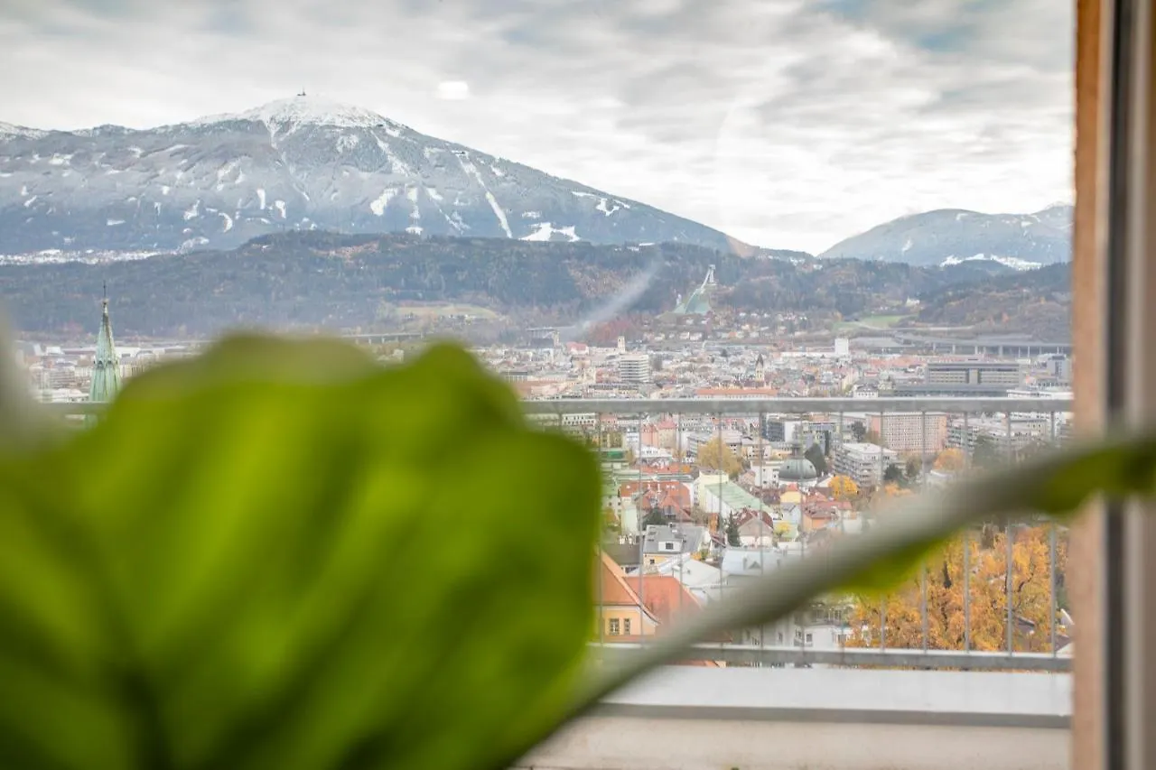 Hilltop Innsbruck Apartment I Free Parking 0*,  오스트리아