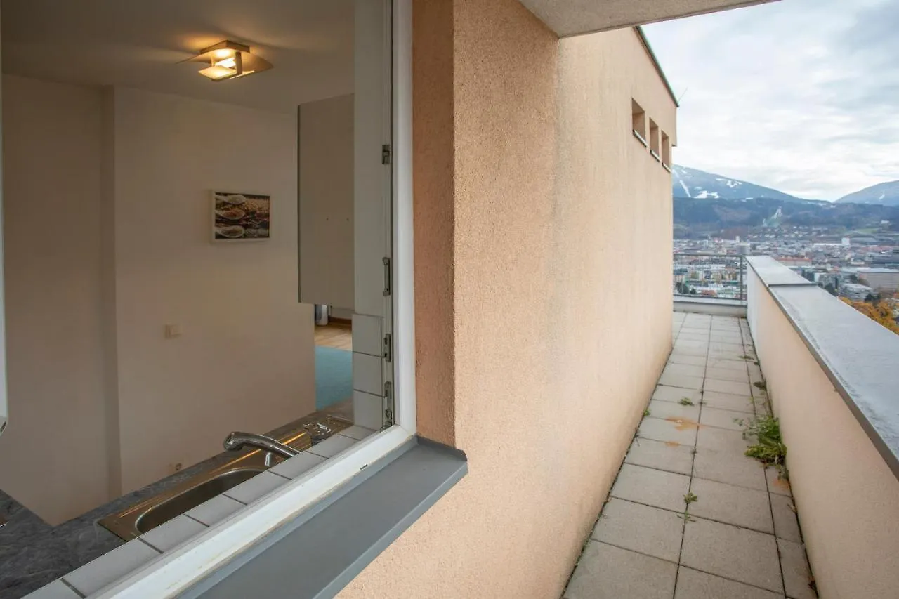 Hilltop Innsbruck Apartment I Free Parking 오스트리아