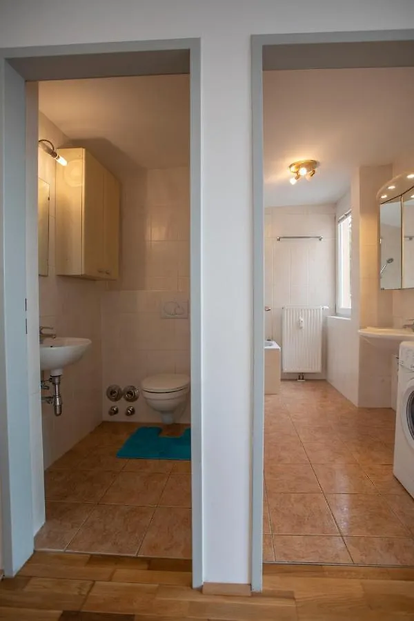 Hilltop Innsbruck Apartment I Free Parking