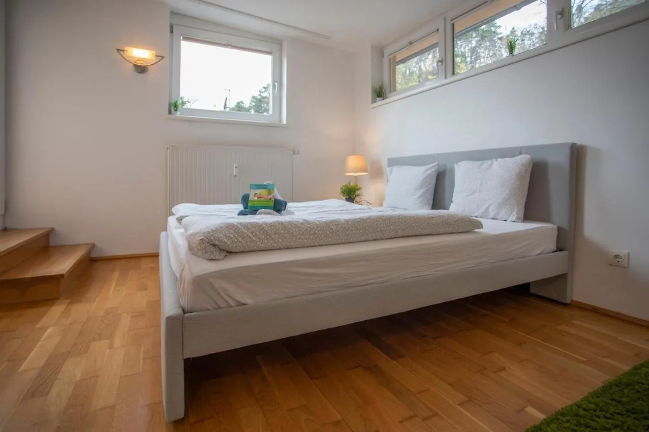 Hilltop Innsbruck Apartment I Free Parking 0*,  오스트리아