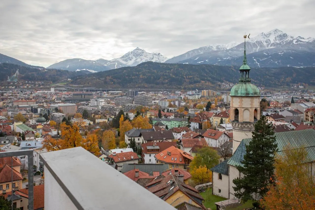 Hilltop Innsbruck Apartment I Free Parking Østrig